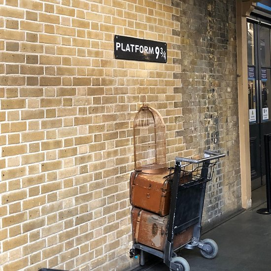 Platform 9 and 3/4