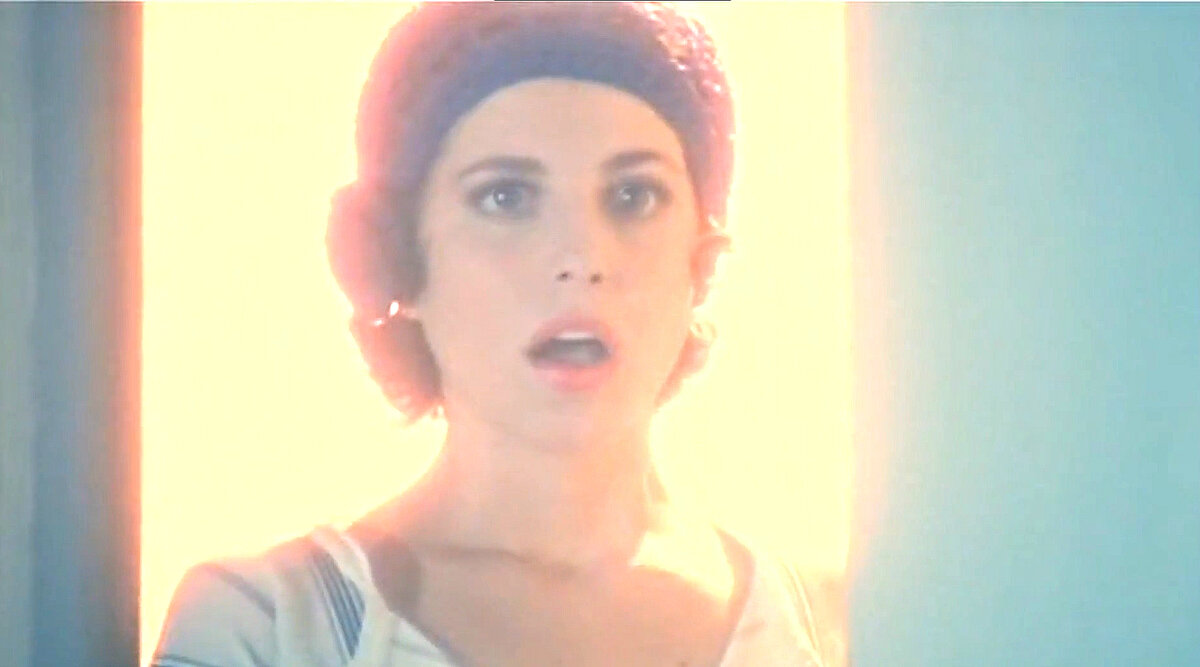 Жасырын камерамен жақыннан түсірілген порно