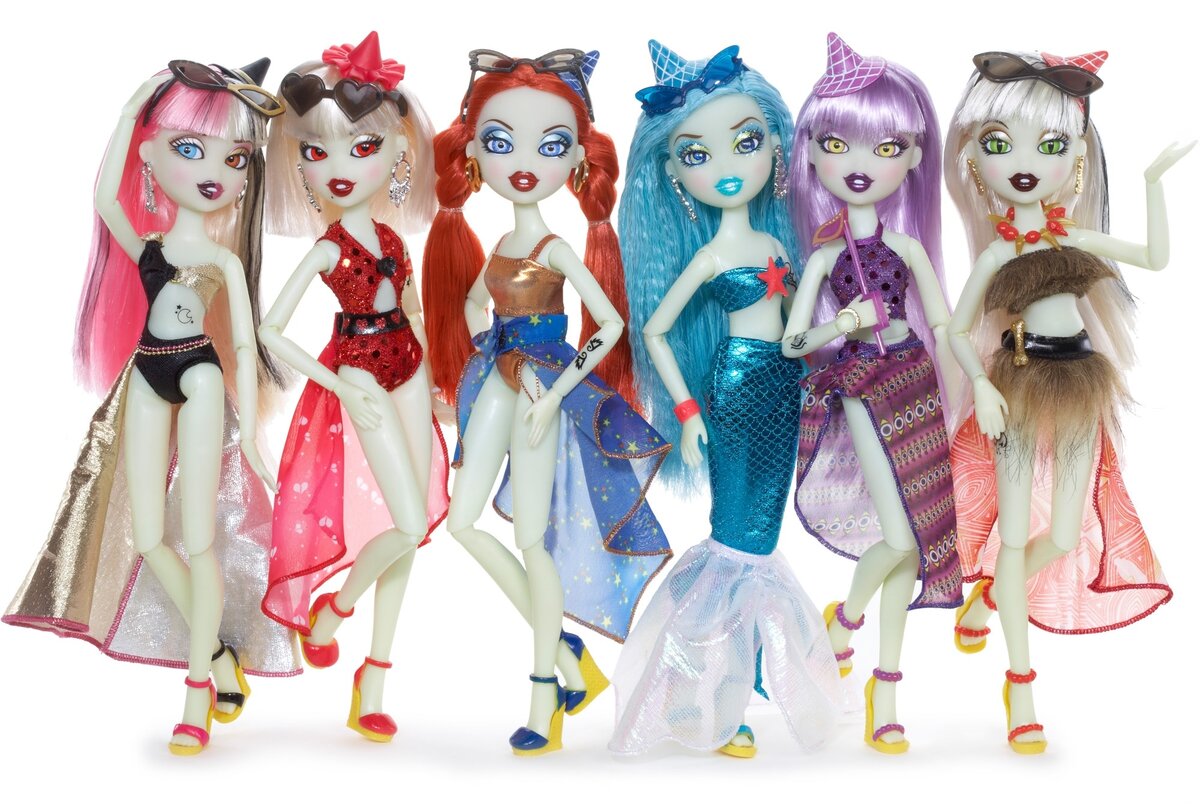 Пляжная коллекция, в которой появляется новый персонаж