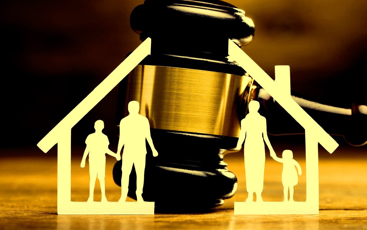 Клеветники хотели разрушить нашу семью, теперь за это ответят. Картинку взяла из свободного доступа и обработала.