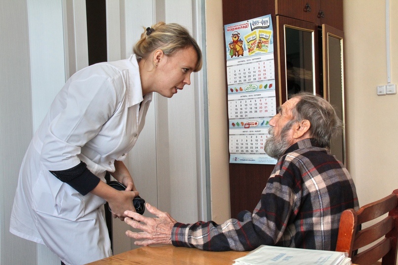 Юлия Илюшкина с лета 2018 года работает в ФАПе села Шиловка Сенгилеевского района и уходить не собирается.