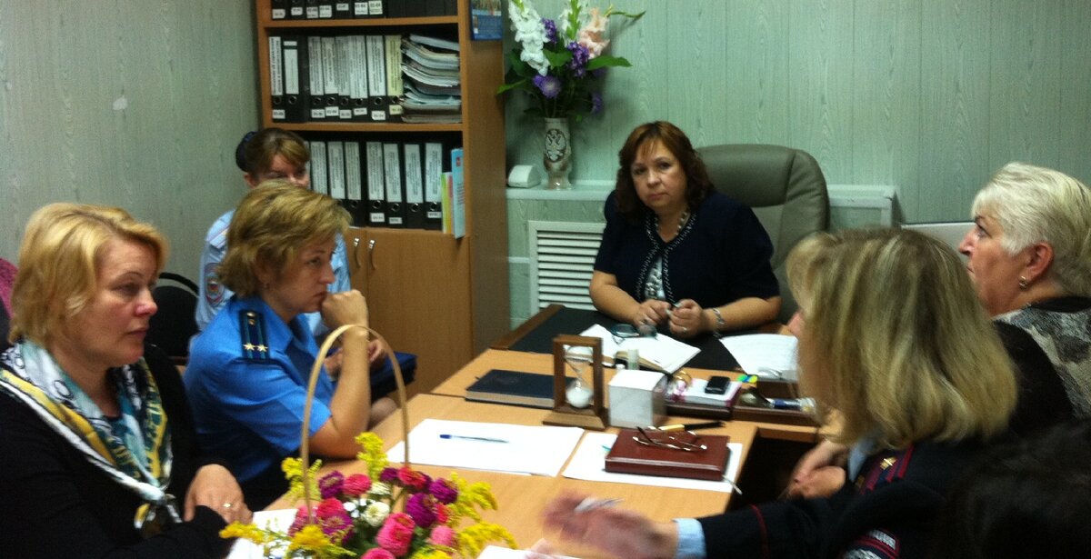 Опека чебоксары. Опека чебоксары. Органы опеки и попечительства калининского района. Опека чебоксары. Специалисты отдела опеки и попечительства.