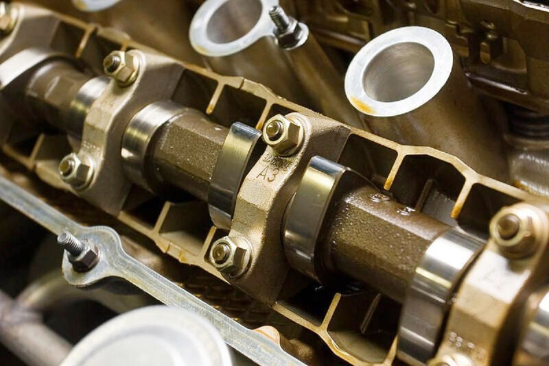 Чистый двигатель внутри - результат соблюдения межсервисных интервалов и использования качественного масла