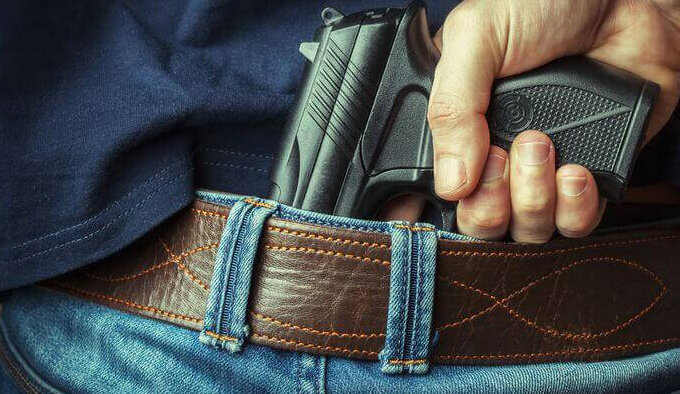 образец опасной и не правильной переноски