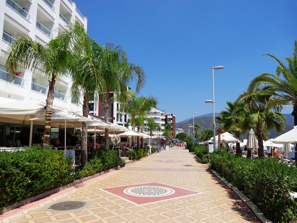 Набережная Мармариса. Источник фото www.tourister.ru