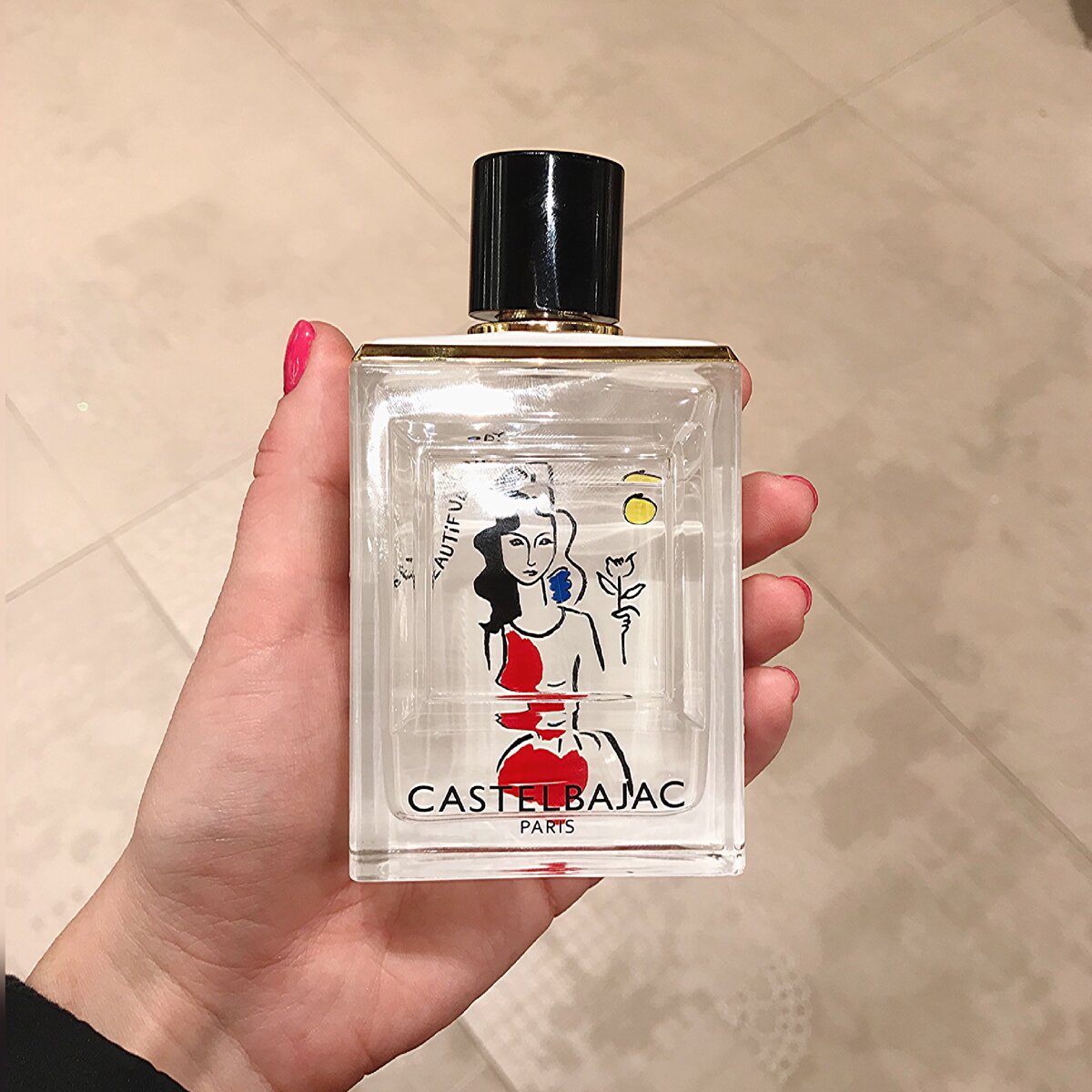 Флакон объемом 90 мл.