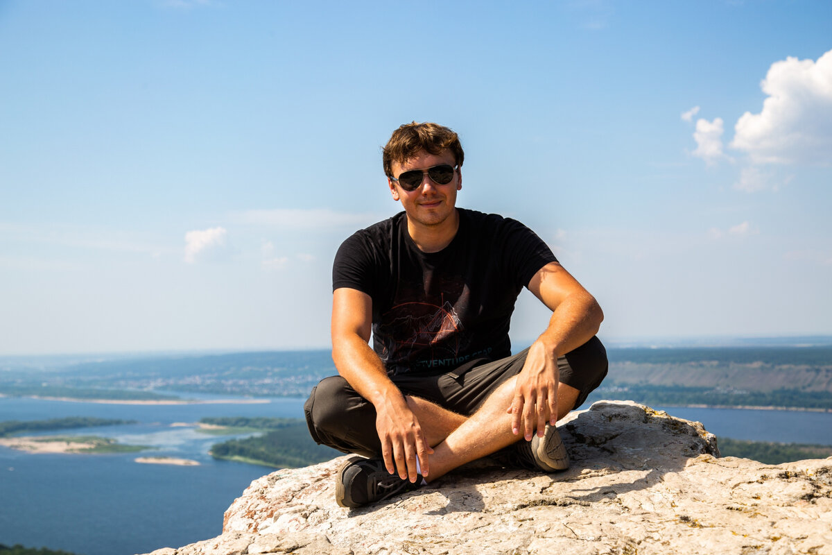 Роман Козвонин