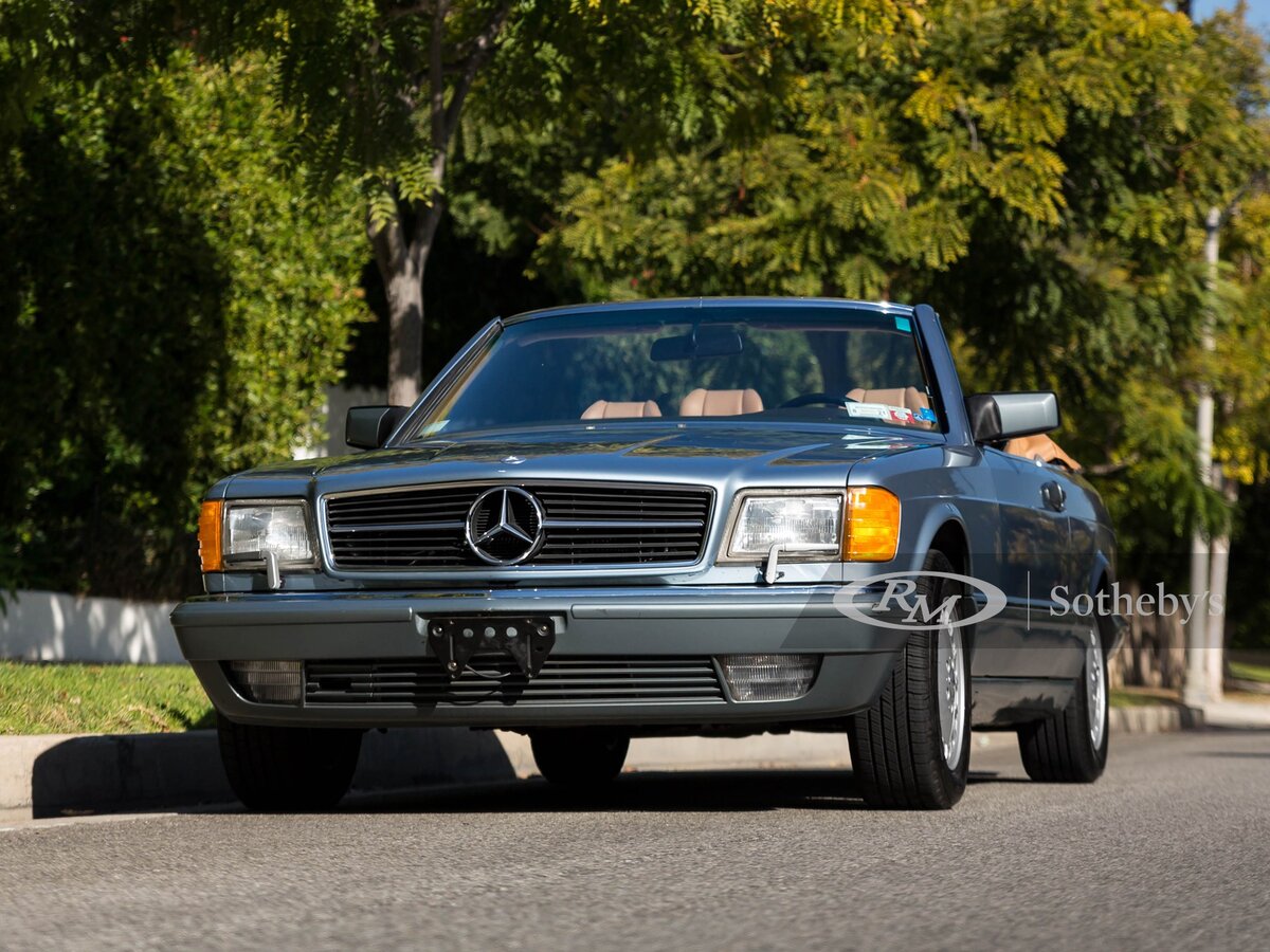 Mercedes-Benz 560 SEC 1986 года, продан на Sotheby's
