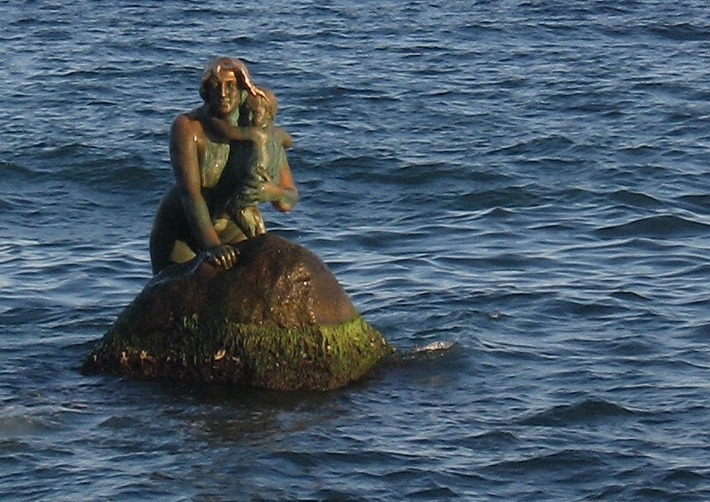Памятник Русалке. Мисхор.