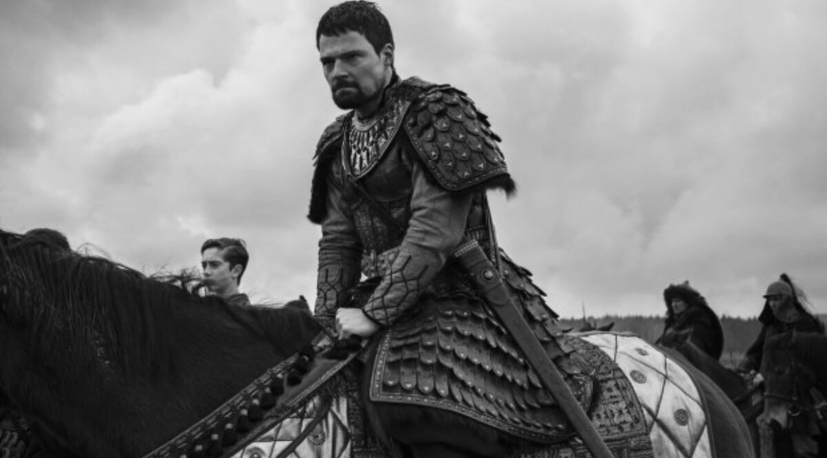 Козловский в американском сериале «Викинги» в роли Вещего Олега