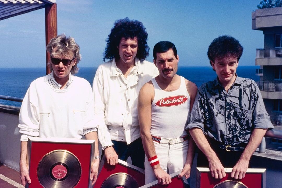 И в наши дни творчество Queen не теряет своей привлекательности для множества почитателей