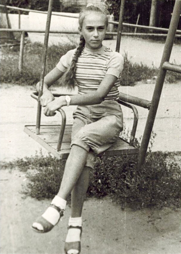 На прогулку в любимых бриджах. 1988 год