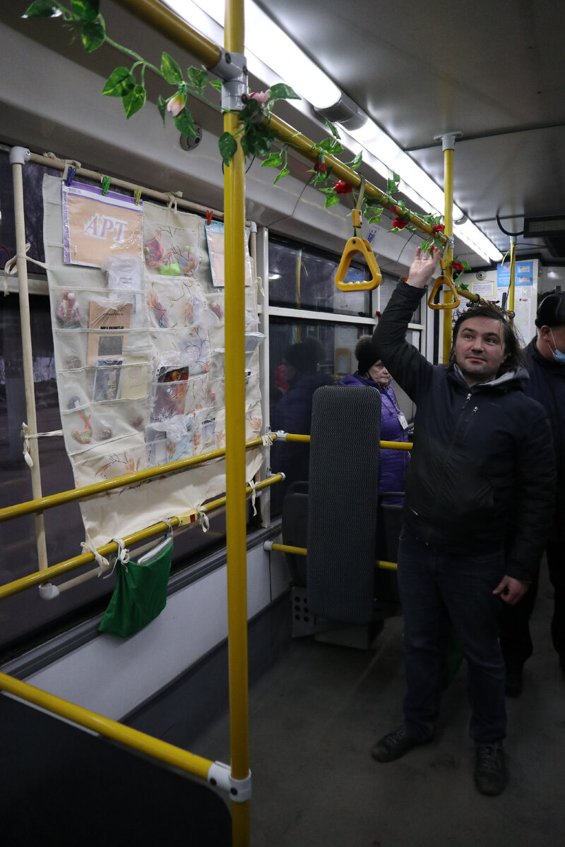 Концерты прямо в троллейбусе.. Такое, оказывается, возможно! Проект "Субботняя улитка" из Тулы