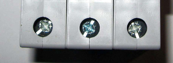 ABB SH203L - винты и их шлицы 2.0 Н*м