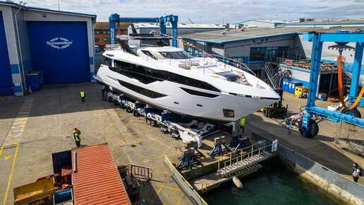 Первый показ знаковой яхты 100 Yacht от британской верфи Sunseeker