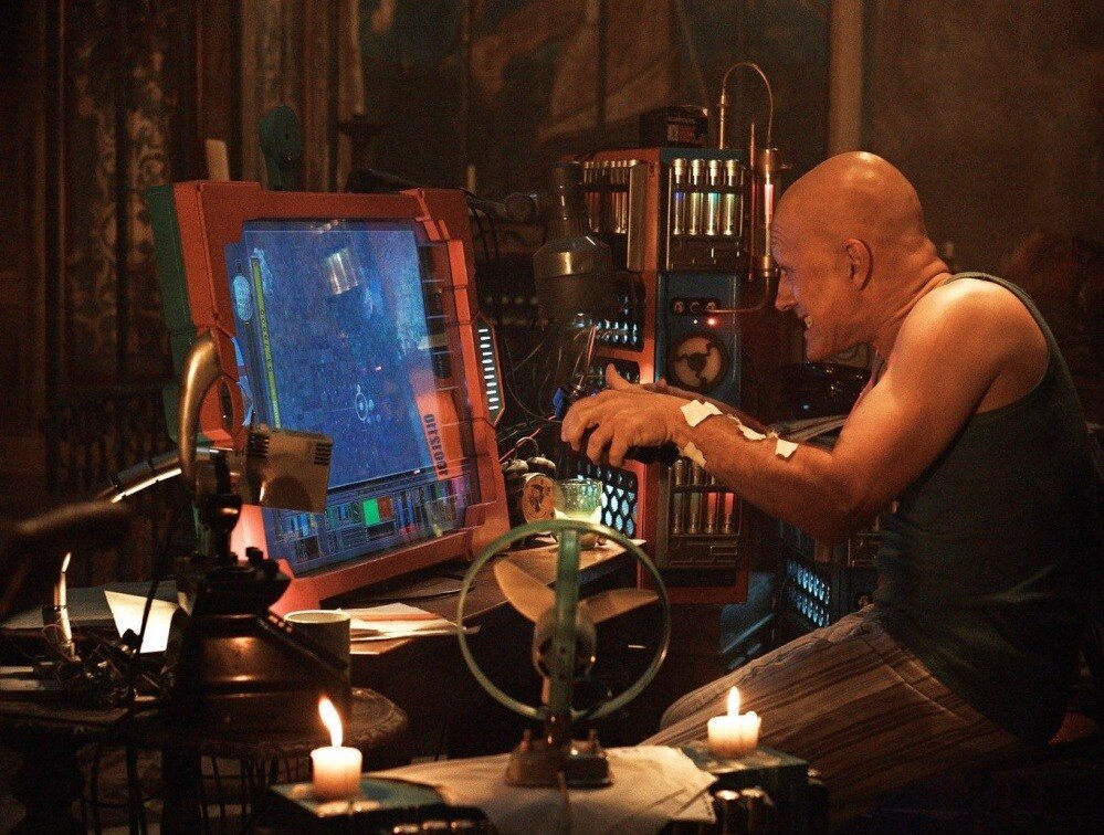 кадры из фильма Теорема Зеро (2013)