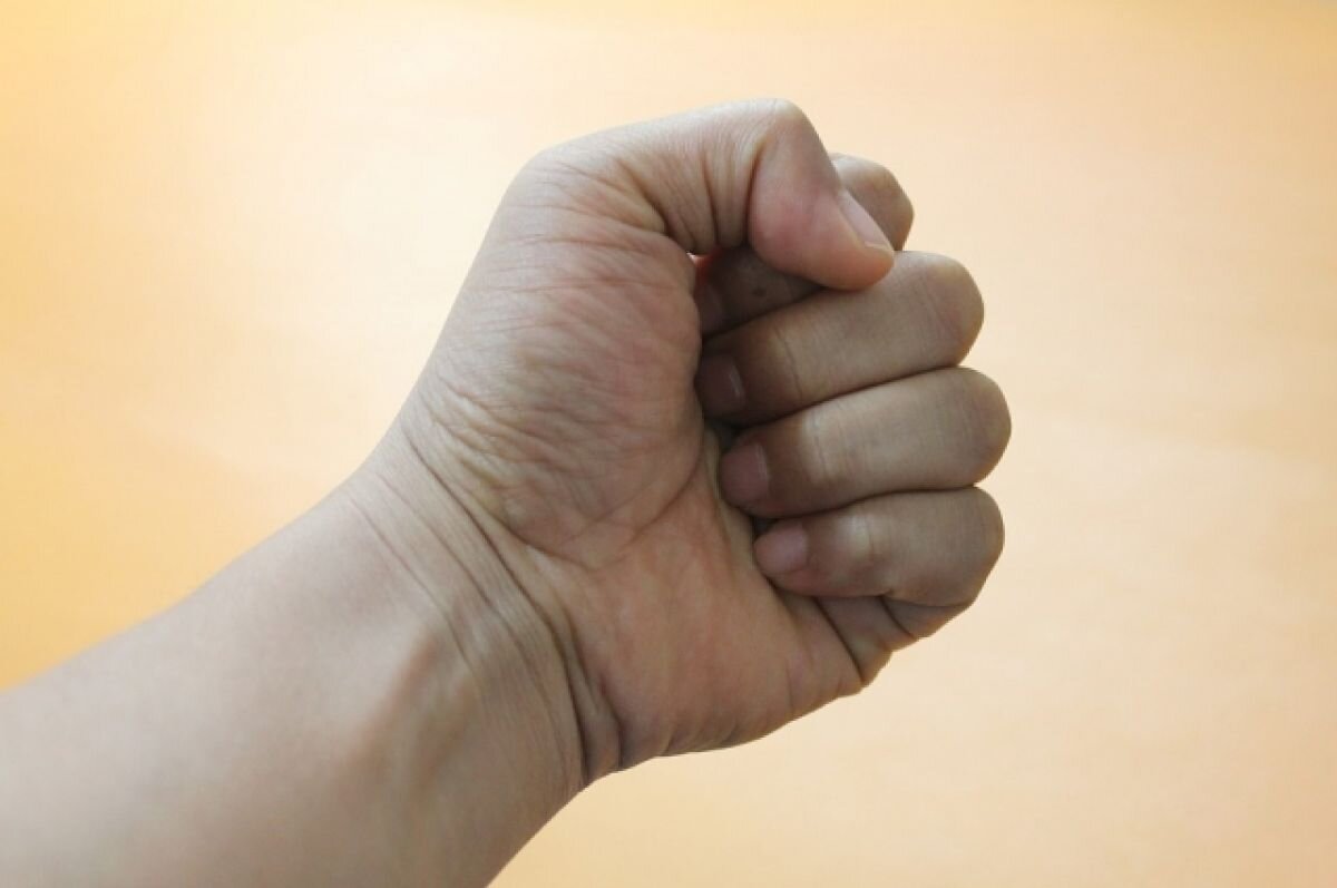    Теперь женщине грозит штраф от 5 до 30 тысяч рублей, либо административный арест от 10 до 15 суток, либо обязательные работы на срок от 60 до 120 часов.