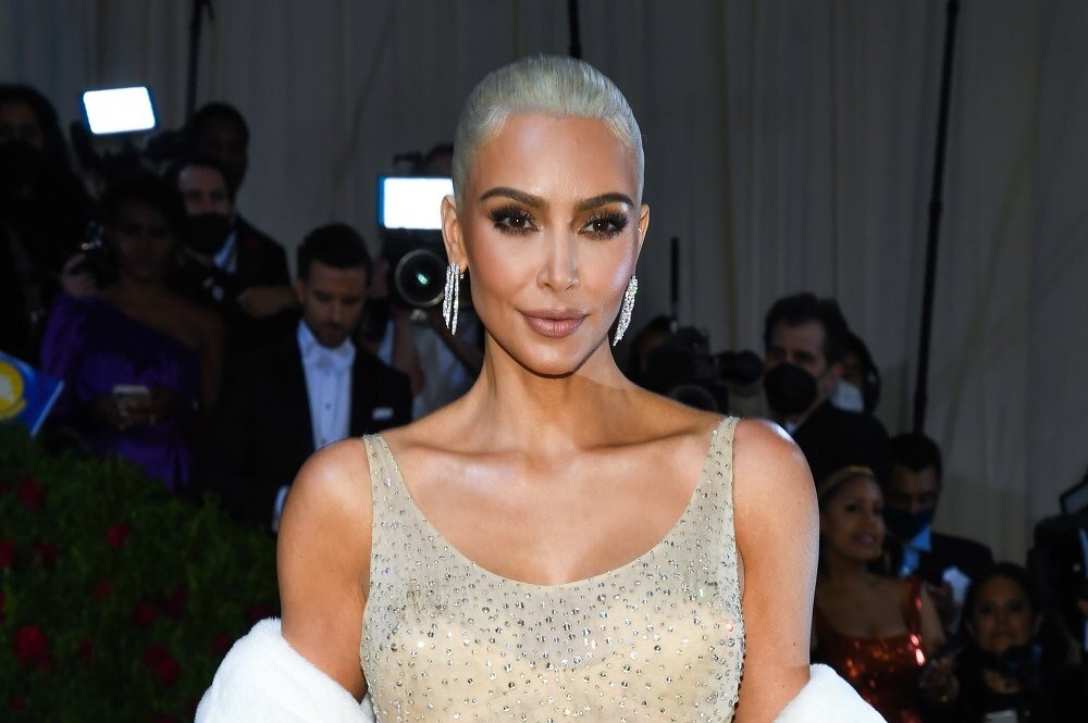     Чем на самом деле питается Ким Кардашьян? Официант показал чек звезды из итальянской закусочной