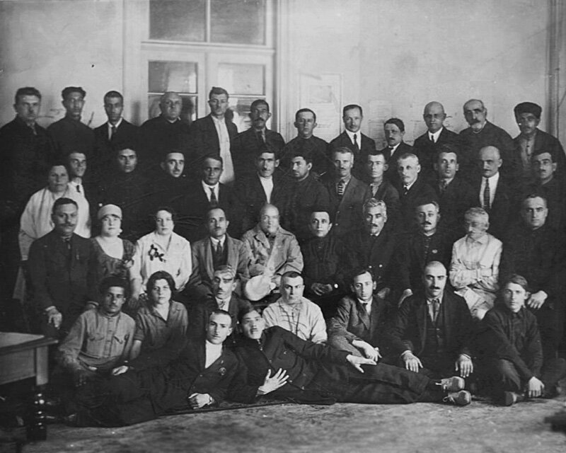Сотрудники ЗакГосТорга 1928 год