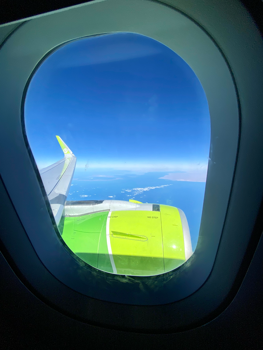 А за окном красота!