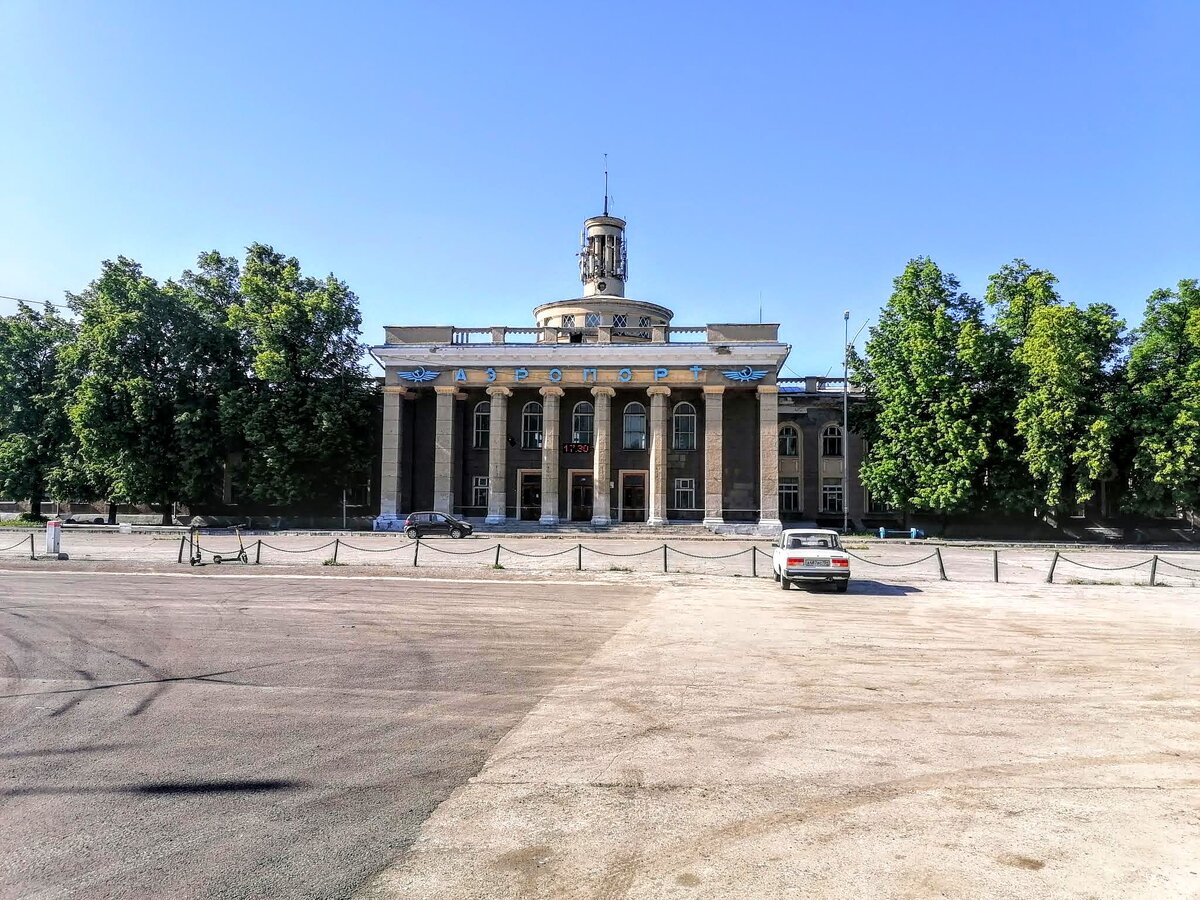 Тот самый аэровокзал аэропорта "Северный"