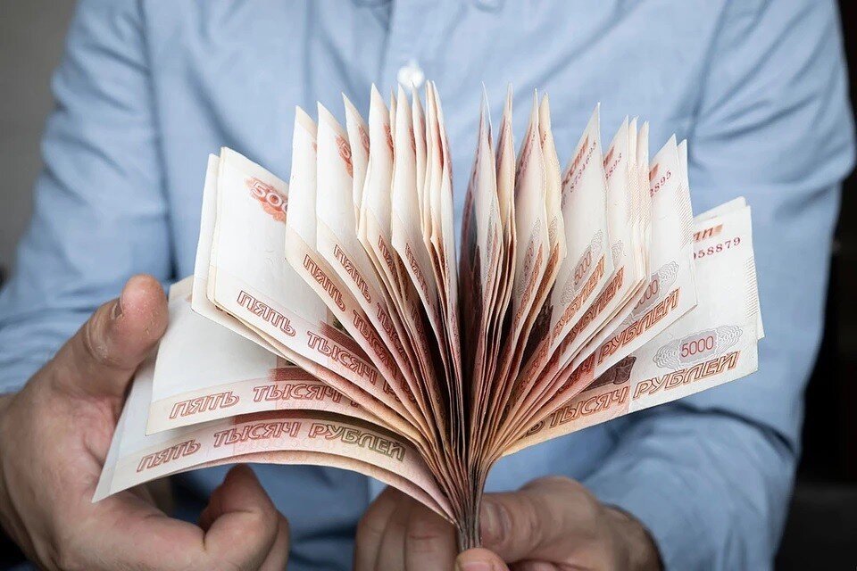    Аферисты из Москвы пытались обмануть жителя Подмосковья на 10 миллионов рублей  Shutterstock