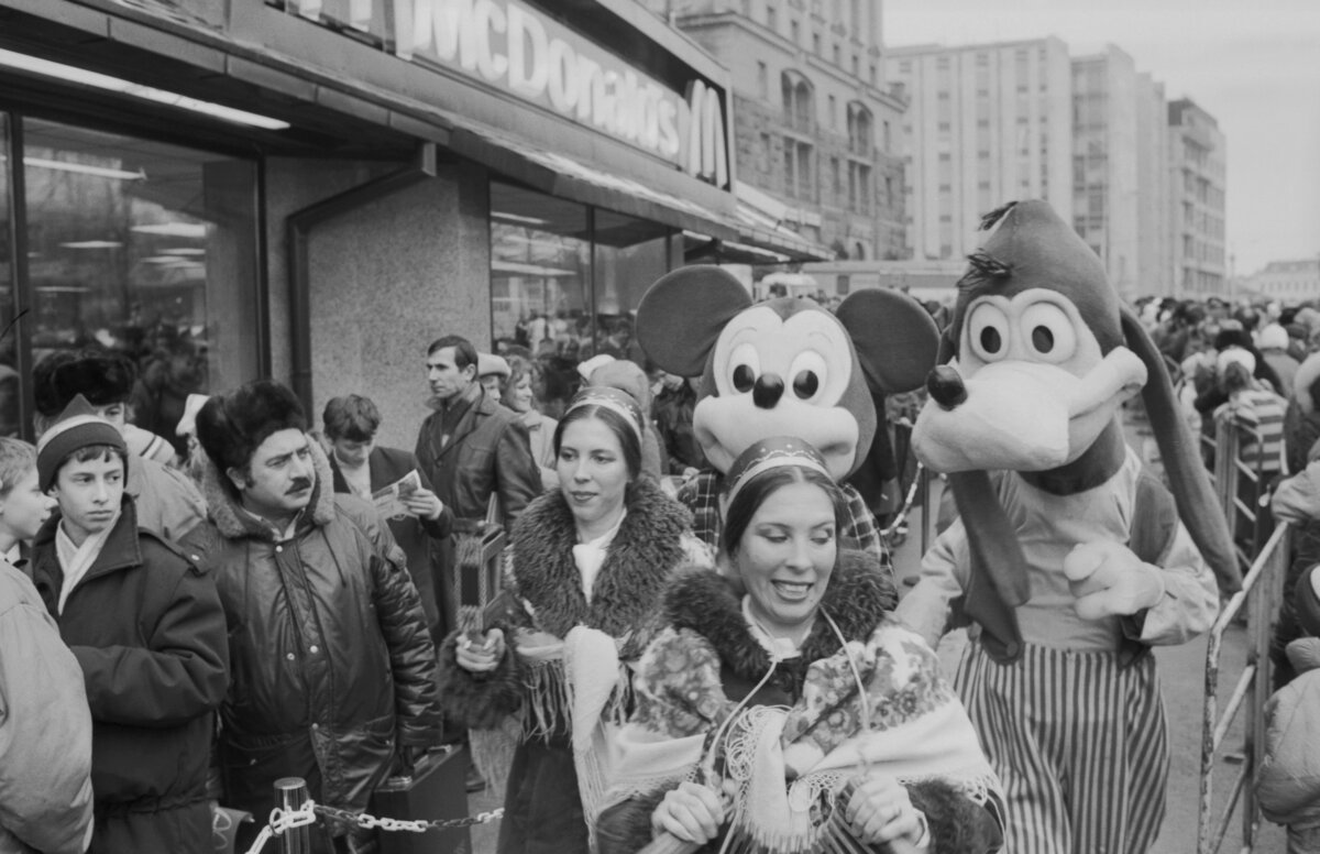 очередь на открытие макдональдса в москве 1990