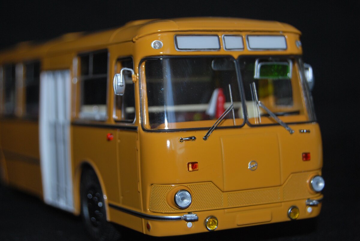 Лиаз 677 1983 г. Охра
