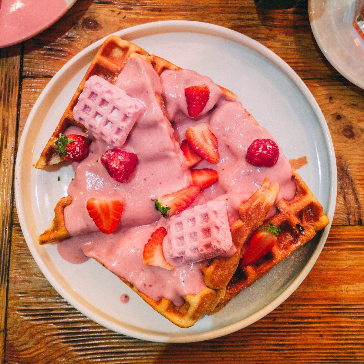 Вафли с мороженым. Фото: Павел Свядосц