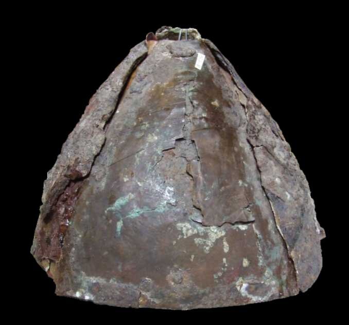 Шлем, найденный у ворот крепости. Источник: dostoyanieplaneti.ru.