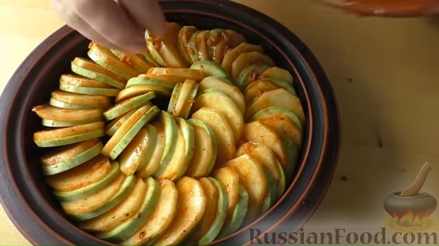 Рагу из кабачков, тыквы и картофеля