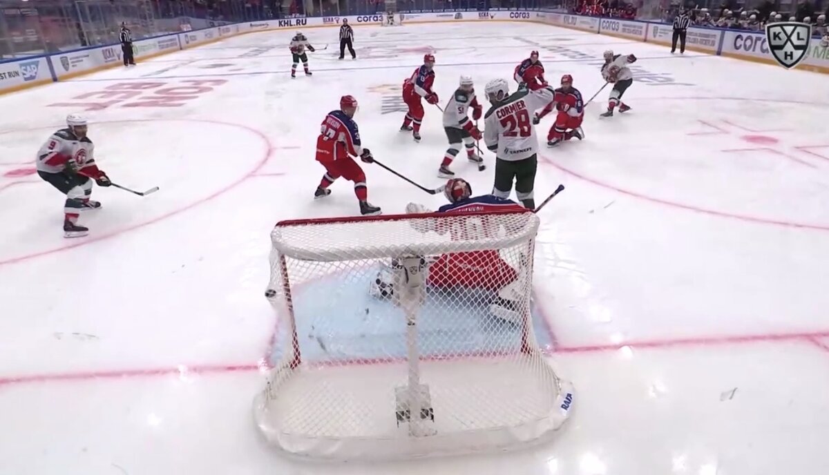 шайба в воротах ЦСКА