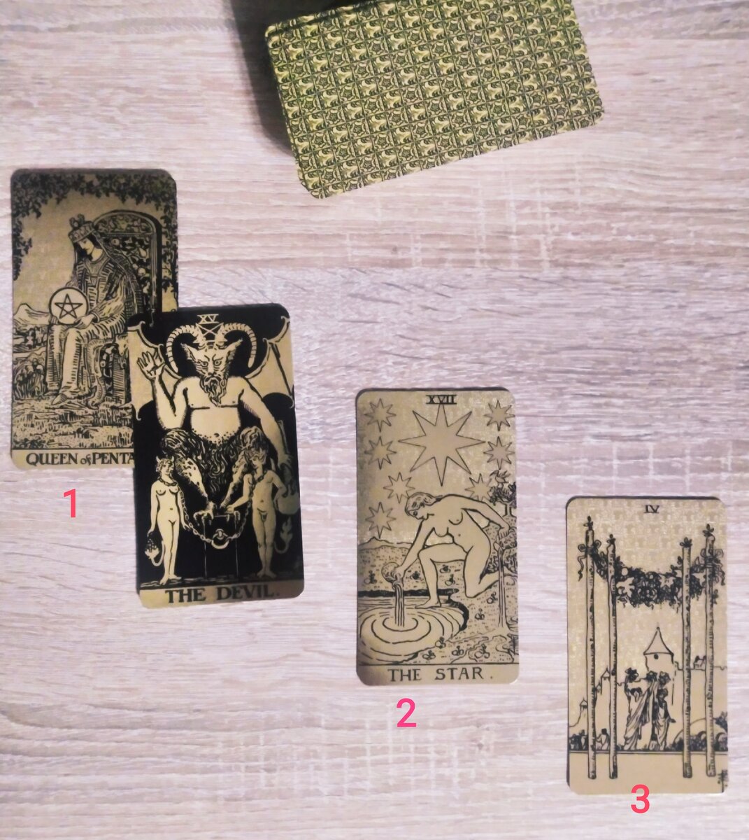 Если ваша ситуация/проблема нуждается в индивидуальном подходе и подробном разборе, вы можете написать мне на электронную почту Le_Tarot@mail.ru или пишите в WhatsApp +7 928 316 48 49. Инстаграм @tarologkseniia5.