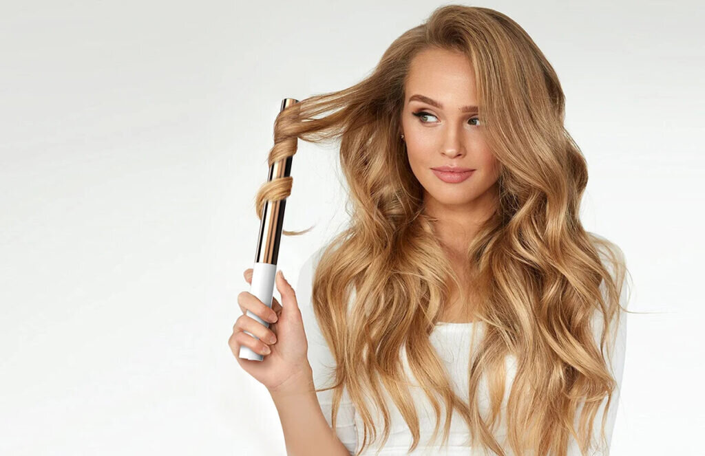 Как сделать локоны плойкой на длинные волосы. Плойка Golden Curl. Стайлер hot Tools professional. Кудри на конусную плойку. Плойка для крупных локонов.