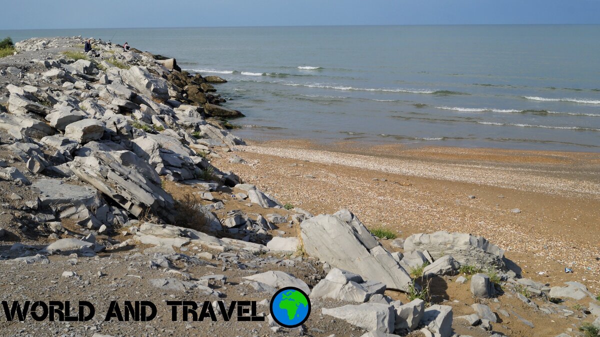 Фото из личного архива: Каспийское море после дождя.