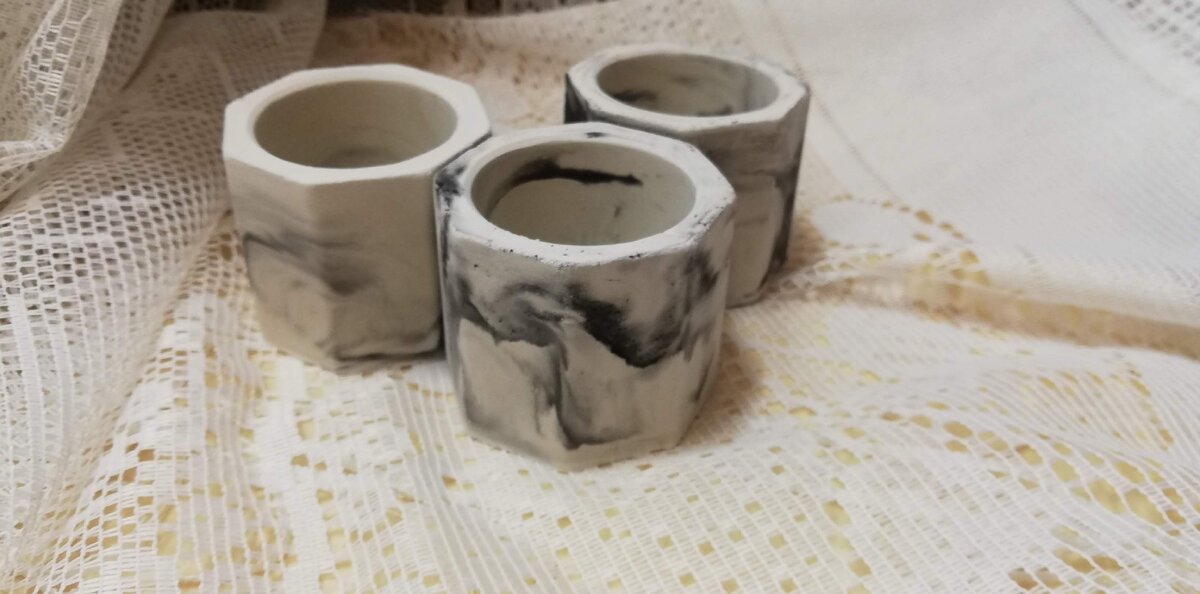 Горшки из гипса