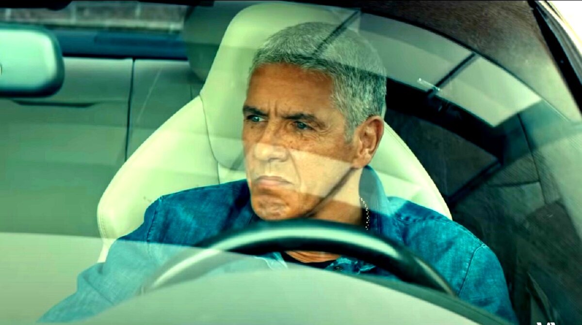 Да, Сами, понимаем: ностальгию по коронной роли не скрыть, как ни старайся. 