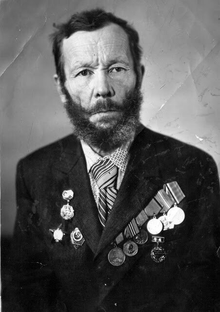 Мой дед Василий Иванович Воробьев (1926-2000). Фото 80-х годов