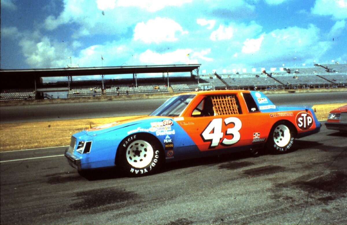 Plymouth Daytona NASCAR