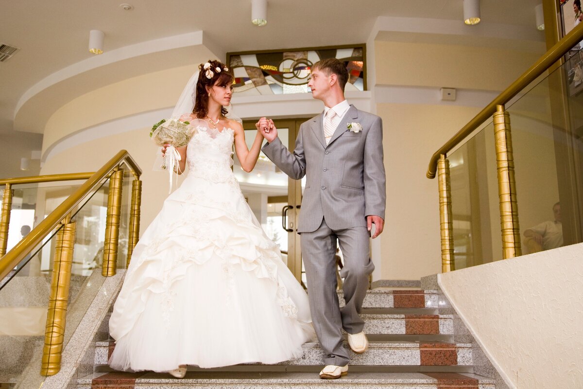 Лёля и Андрей в ЗАГСе