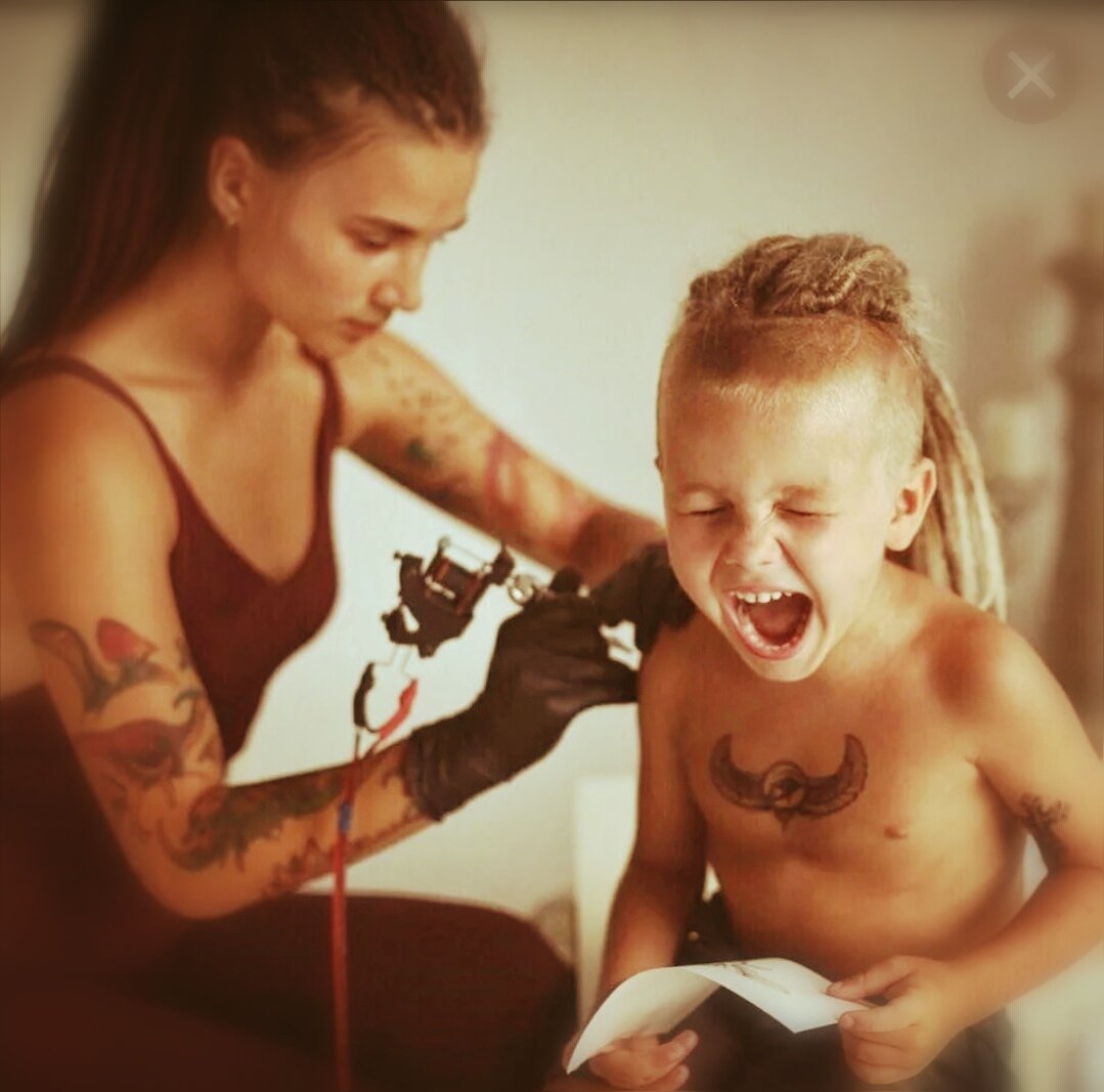 Дети и тату.