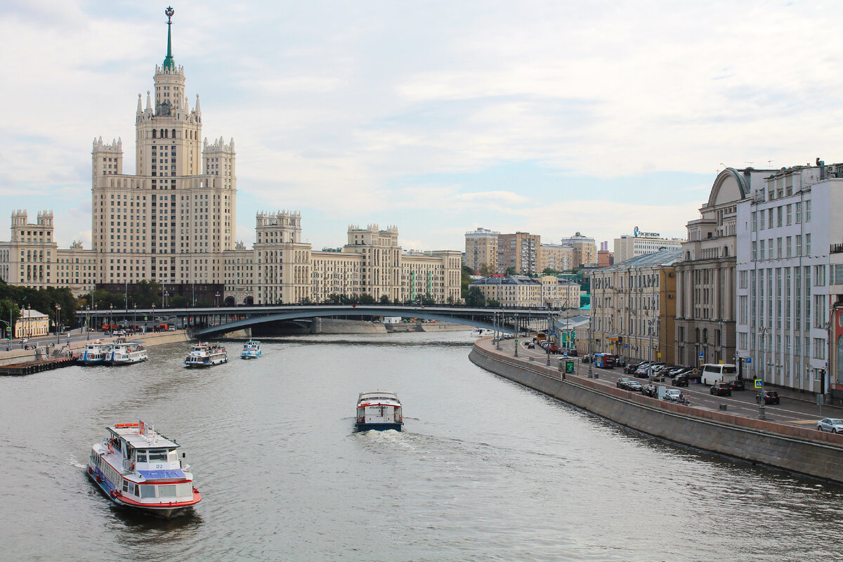 Есть ли страны, кроме России, где разница в уровне жизни столицы и регионов  столь значительна? | WTM | Дзен