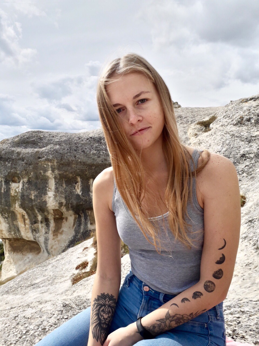 Привет, я — Аня ☀️ Два года веду блог в инстаграм и теперь решила покорить Яндекс.Дзен. Подписывайтесь и читайте другие мои статьи!
