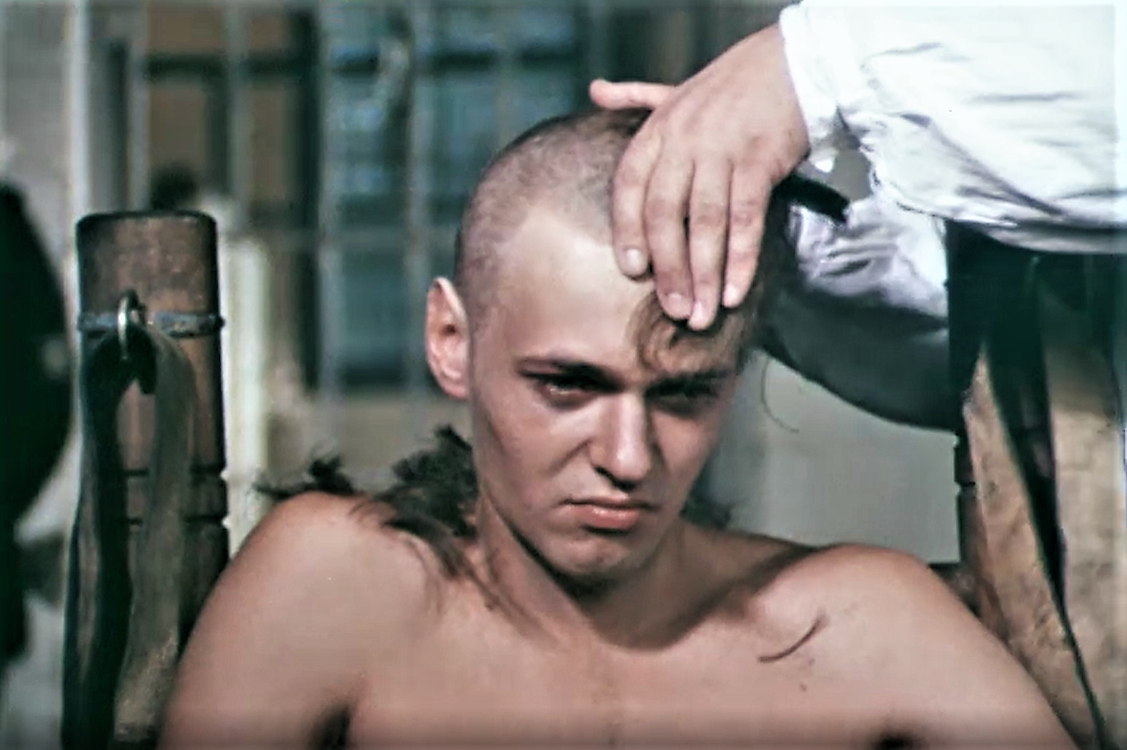 Кадр из фильма "Американская трагедия" (1981)