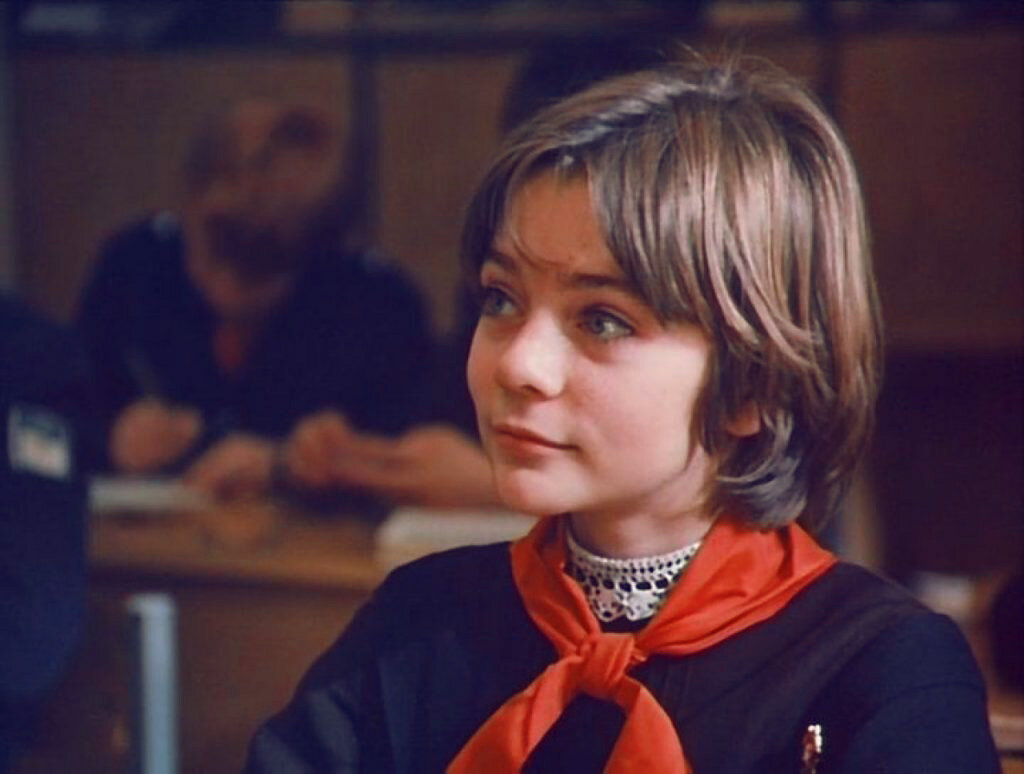 Эта девочка обещала нам светлое и счастливое будущее. 