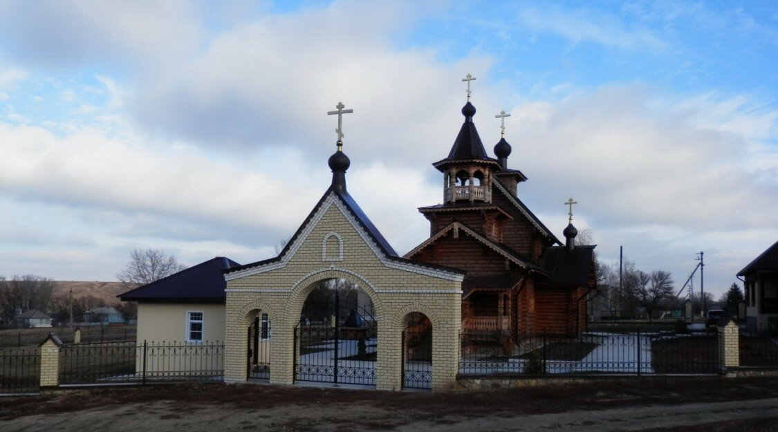 Никольский храм с. Алферовка                                                                                        Фото заимствовано : https://foto-planeta.com/photo/800315.html