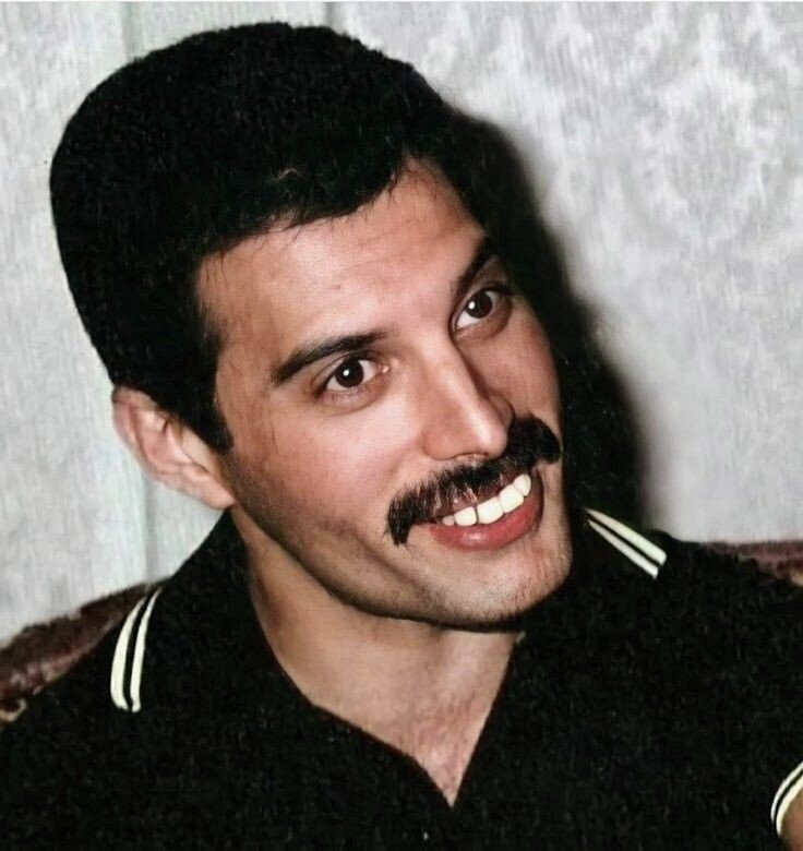 Фредди Меркьюри 