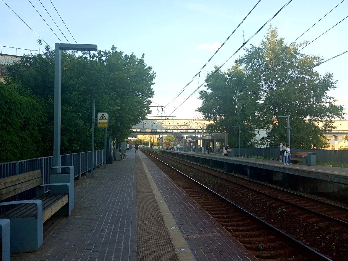 Общий план, вид в сторону Москвы-Рижской.