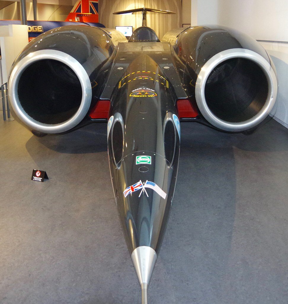 Thrust SSC машина