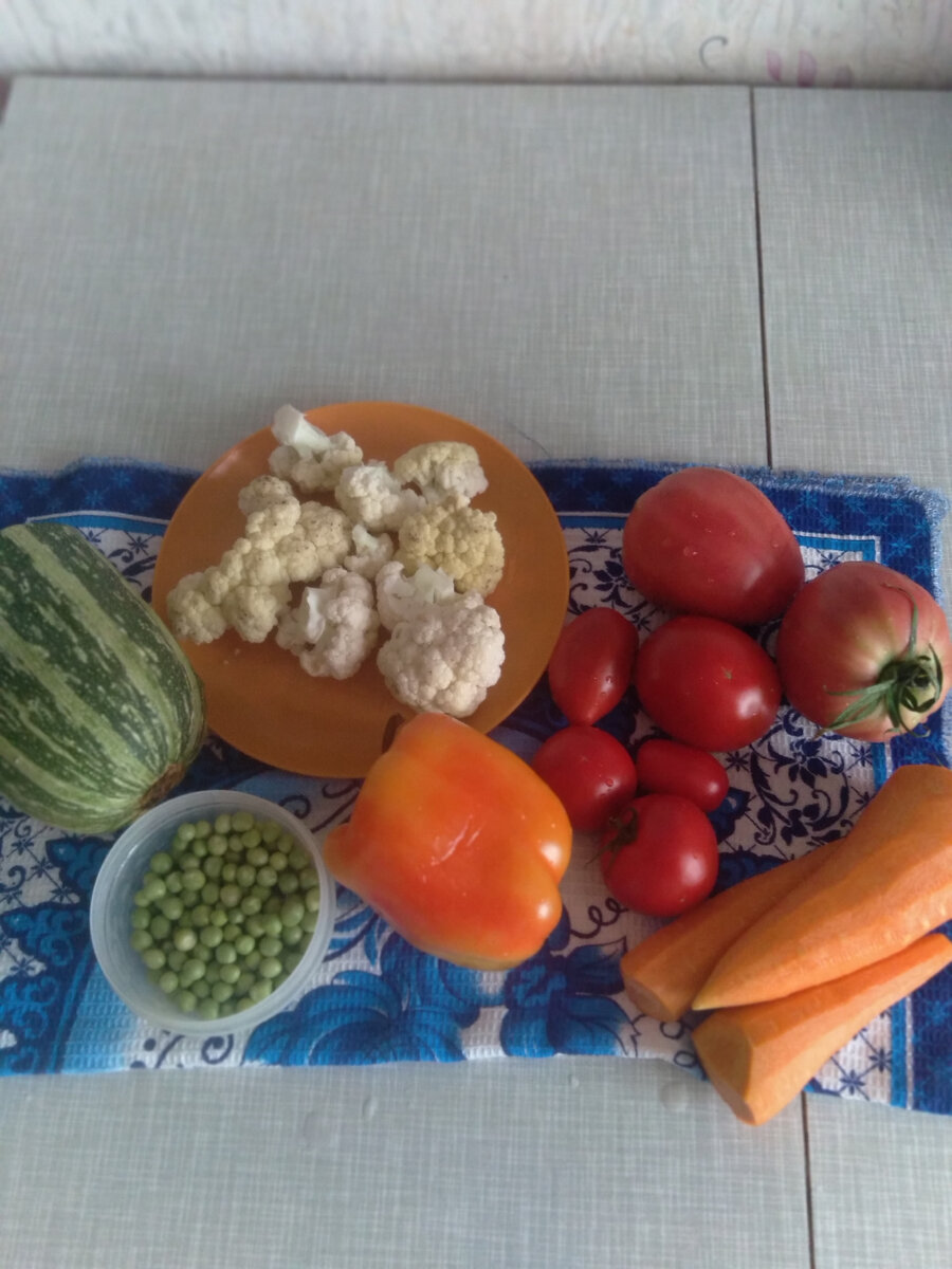 Всё своими руками собранно. 